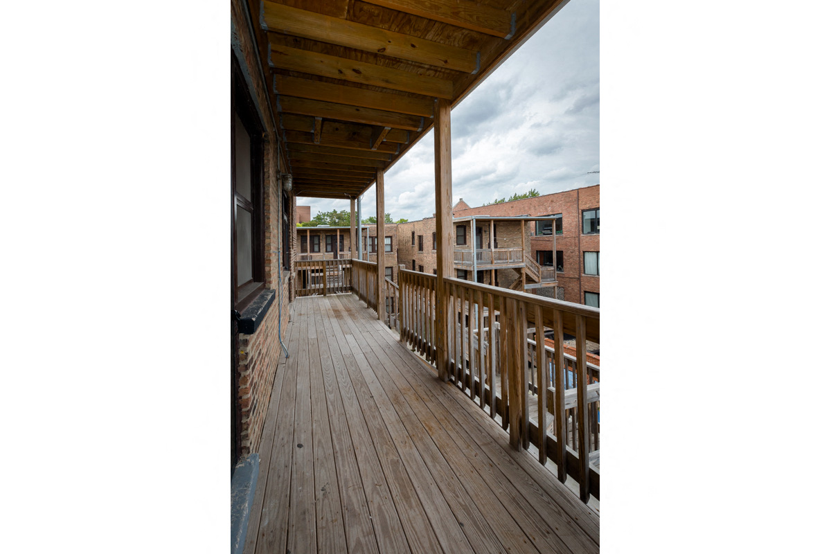hyde park property management balcony patio